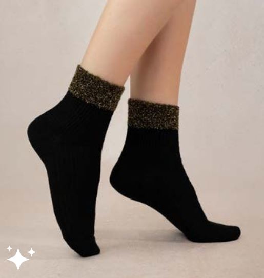 Bleu Foret Ribbed Ankle Socks With Garland Trim